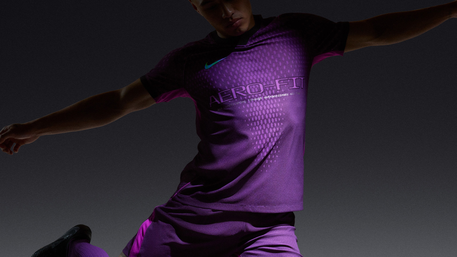 El planchado no logra borrar la polémica de las camisetas inteligentes de Nike